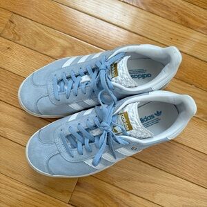 Adidas Gazelle platform sneakers in clear sky